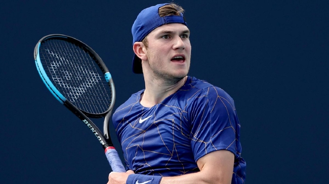 场更是极为 场更是极为