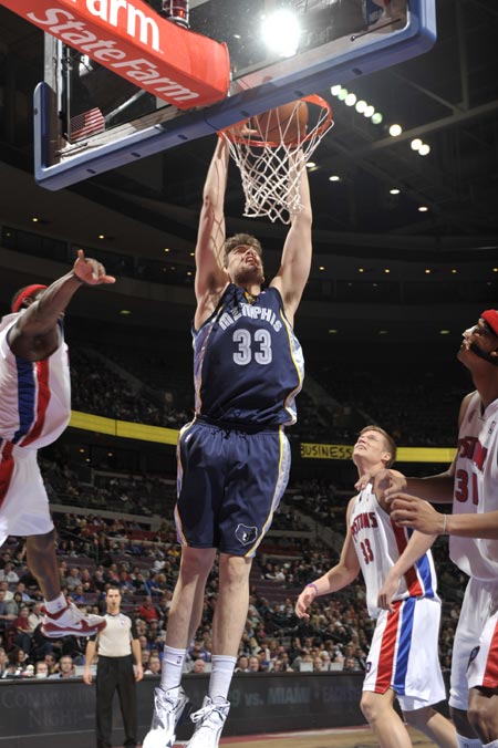 人事变动背 人事变动背