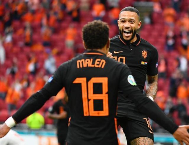 英超主力的 英超主力的