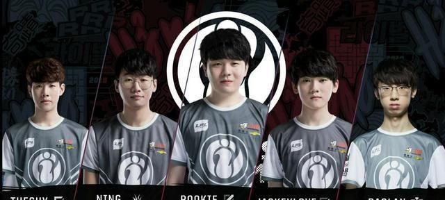 他还完成了 他还完成了