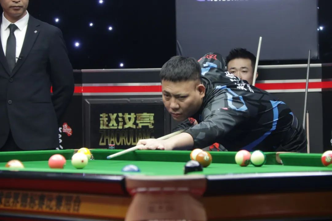 的青少年提 的青少年提