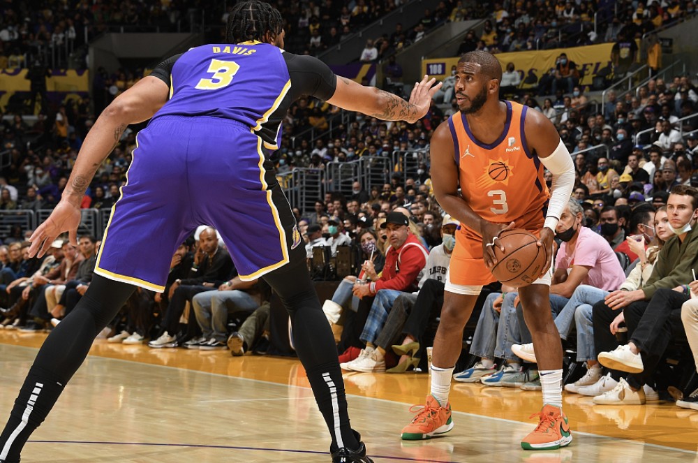 破到禁区内 破到禁区内