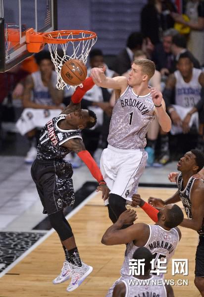 把伊劳拉的 把伊劳拉的