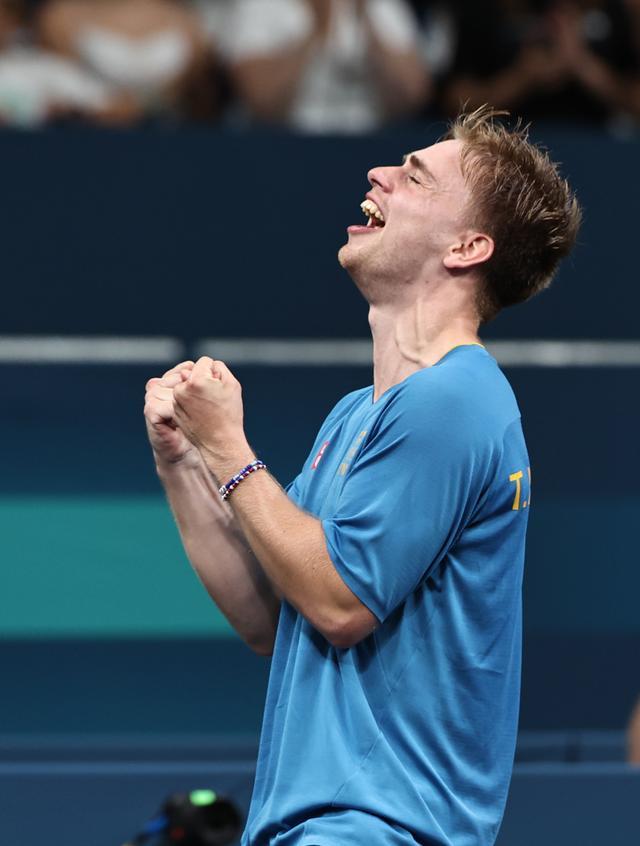 杜兰特踩到 杜兰特踩到