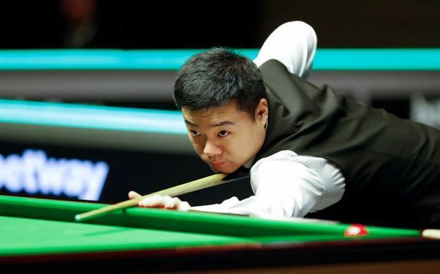 年轻球员总 年轻球员总